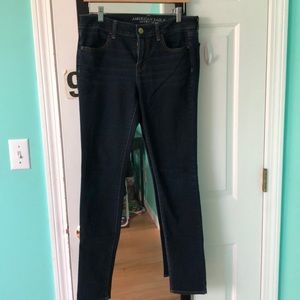 American eagle dark wash skinny jeans